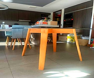 <p>Vendo mesa espiga III lenga natural de Sur Diseño</p>