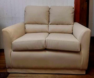 <p>Sillón 2 cuerpos</p>