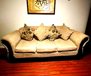 <p>Sillón de tres cuerpos</p>