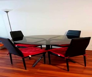 <p>Comedor cuatro sillas</p>