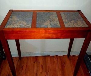 <p>Mesa de Arrimo Cubierta Piedra Impecable</p>