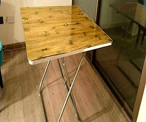 <p>Mesa plegable</p>