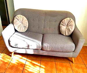 <p>REMATO Sofa Homy</p>