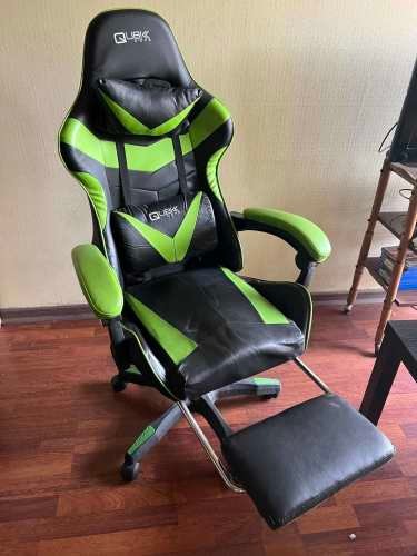 <p>Se vende silla gamer</p>