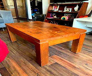 <p>Mesa de centro madera</p>