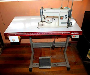 <p>MAQUINA INDUSTRIAL MITSUBISHI</p>