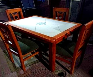 <p>Juego de comedor</p>