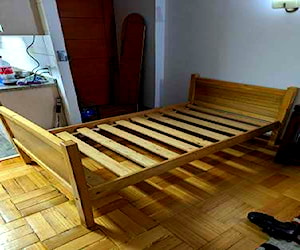 <p>Cama y colchón de 1.5 plazas</p>