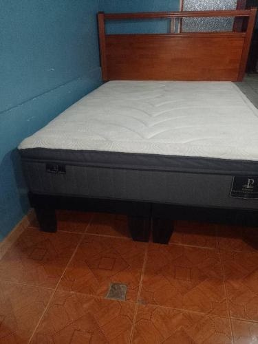 <p>Cama 2 plaza base dividida</p>