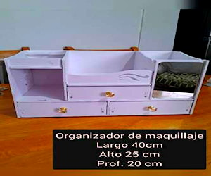 <p>Mueble organizador de maquillaje</p>