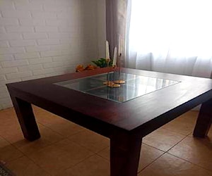 <p>Mesa de comedor (usada)</p>