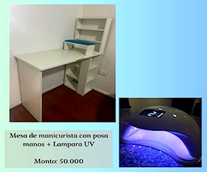 <p>Mesa de Manicurista</p>