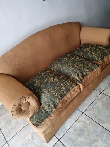 <p>SILLON</p>