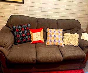 <p>sofa</p>