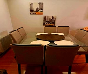 <p>Mesa de comedor 8 personas</p>