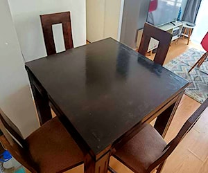 <p>Comedor 4 sillas</p>