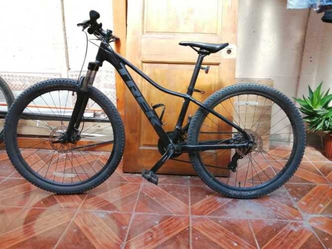 Trek Bicicleta Mtb Marlin Negra  Talla S Aro 27.5