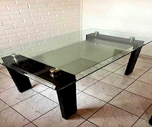 <p>Mesa comedor de vidrio</p>