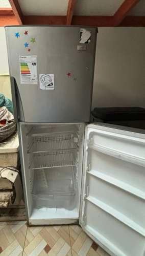 <p>Refrigerador Fensa Progress 5800</p>