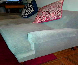 <p>Sofa de felpa 3 cuerpos</p>