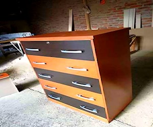 <p>Muebles nuevos de fabrica</p>