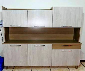 <p>Mueble de cocina nuevo</p>