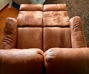 <p>Sillón reclinable dos cuerpos</p>