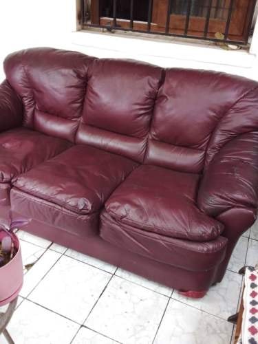 <p>Vendo sillón policuero</p>