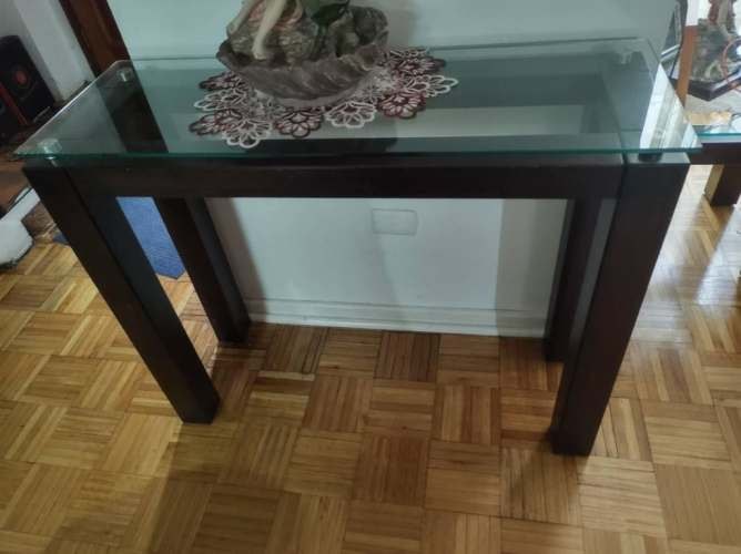 <p>Sillas, mesa comedor, mesa centro, arrimo y lateral</p>