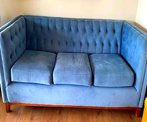 <p>Sofa 3 cuerpos</p>