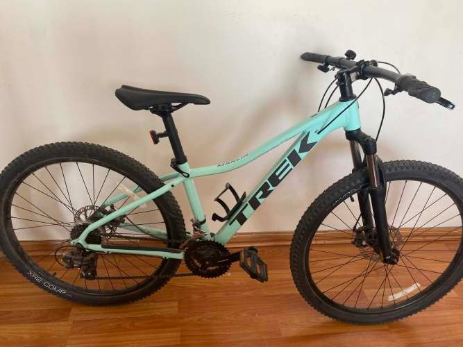 Bicicleta TREK  MTB Marlin Verde 4 Talla S aro 27,5&quot;