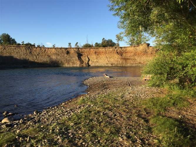 CASA Camino Villarrica ( F-199 Km 35) a 18 km de la Ciudad de Villarrica y 700 mt del Rio Tolten