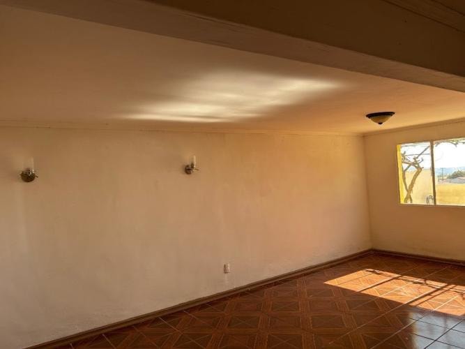 Arriendo casa 2 pisos nueva aurora  paradero 5