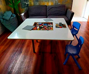 <p>Mesa de juegos</p>