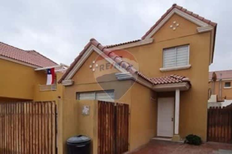 Arriendo casa condominio sector norte 3d 3b