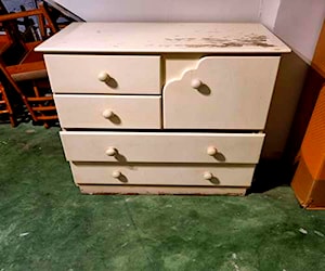 <p>Mueble mudador</p>