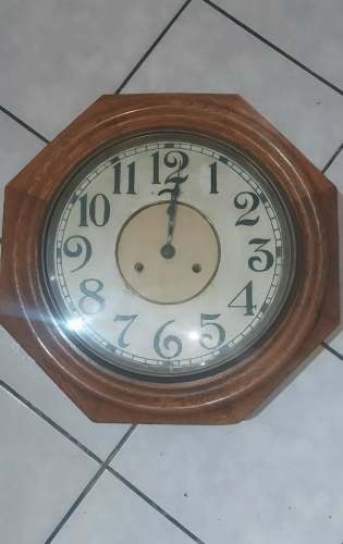 <p>Se vende Reloj  Año1926</p>