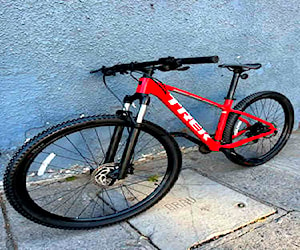 Bicicleta MTB Trek Marlin 7 2020