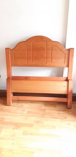 <p>Vendo cama 1,5 plaza (plaza y media?</p>