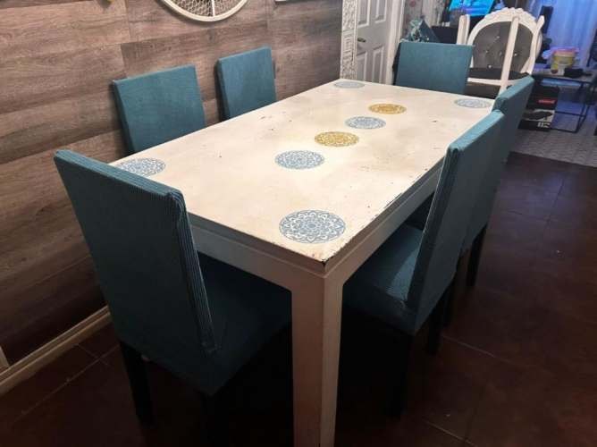 <p>comedor de madera 6 sillas</p>