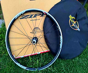 Zipp Course 30