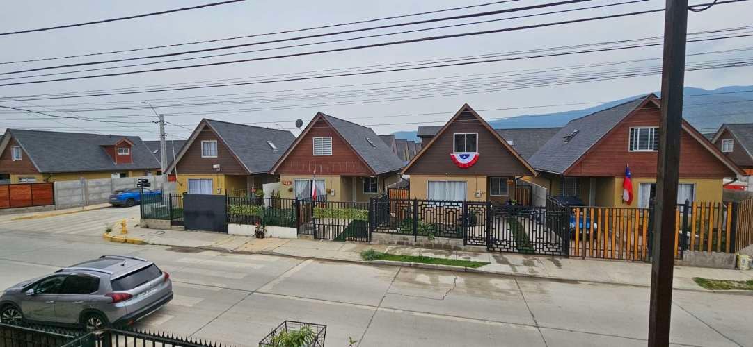 CASA EN LIMACHE CERCANA A HOSPITAL. 3 DORMITORIOS, 2 BAÑOS Y 1 ESTACIONAMIENTO