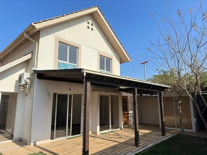 ARRIENDO CASA EN ALTO SACRAMENTO, BUIN 273m2