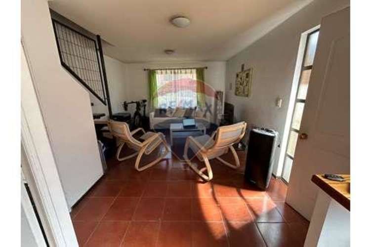 Arriendo de acogedora casa en peñaflor