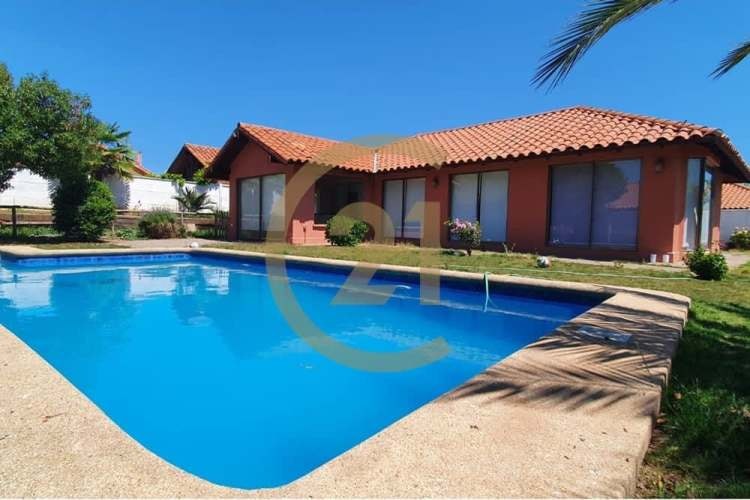 Arriendo casa polo de machalí  4 dormitorios