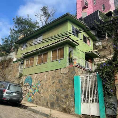 VALPO / ARRIENDO CASA 4D 2B 144 MTS2 CERRO YUNGAY