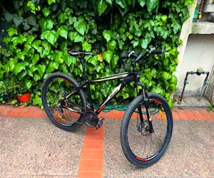 Bicicleta avalanche usada