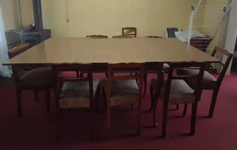 <p>Comedor plegable 8 personas</p>