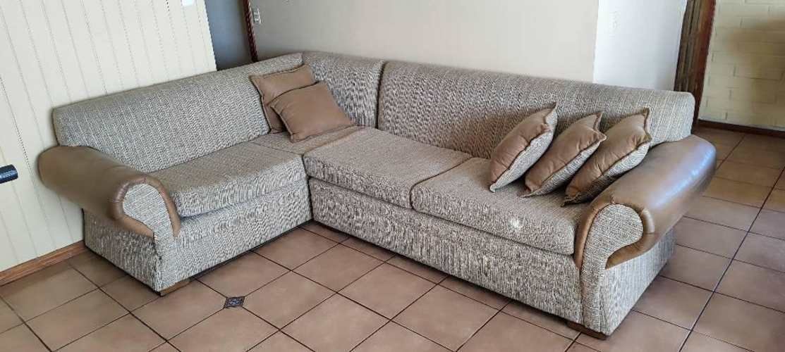 <p>Sillon en L / Sofa seccional</p>