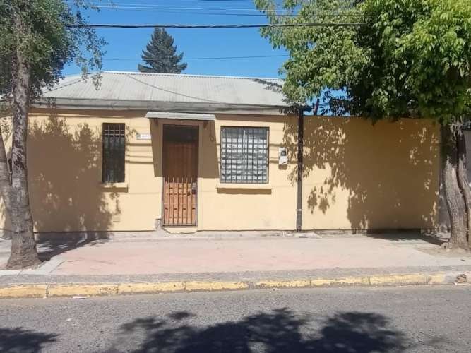 Arriendo casa y sitio ideal para empresas